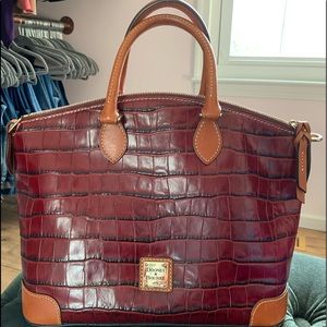 Dooney & Burke Dome Satchel 👜